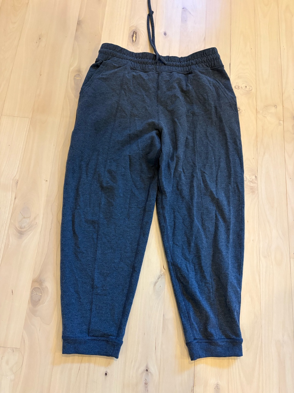 Lululemon at my Leisure crop jogger